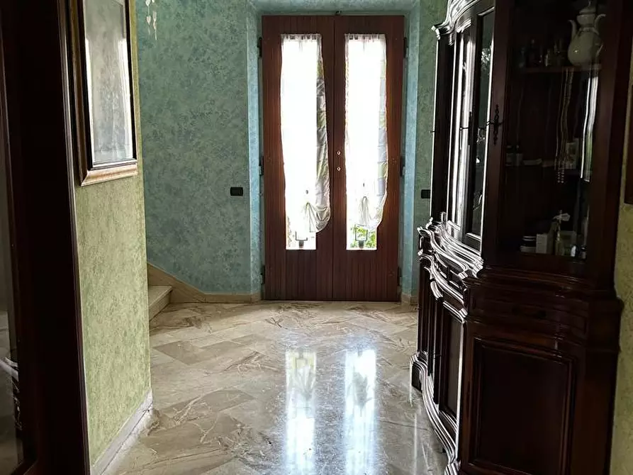 Immagine 8 di Villa in vendita  a Fucecchio
