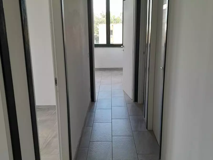 Immagine 4 di Locale commerciale in affitto  a San Miniato