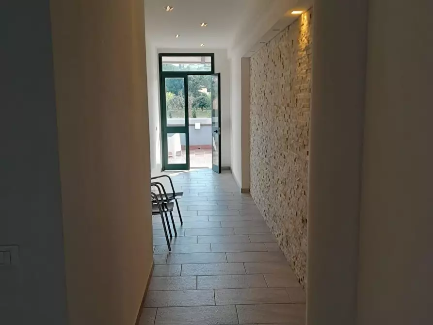 Immagine 6 di Locale commerciale in affitto  a San Miniato