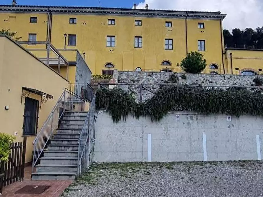 Immagine 18 di Appartamento in vendita  a Rosignano Marittimo