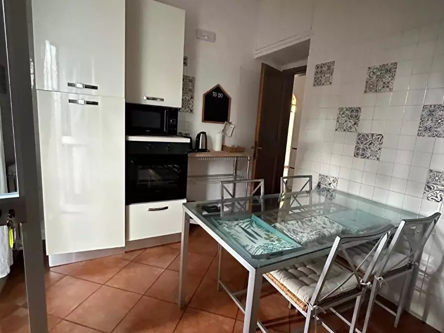 Immagine 21 di Villa in vendita  a Montignoso