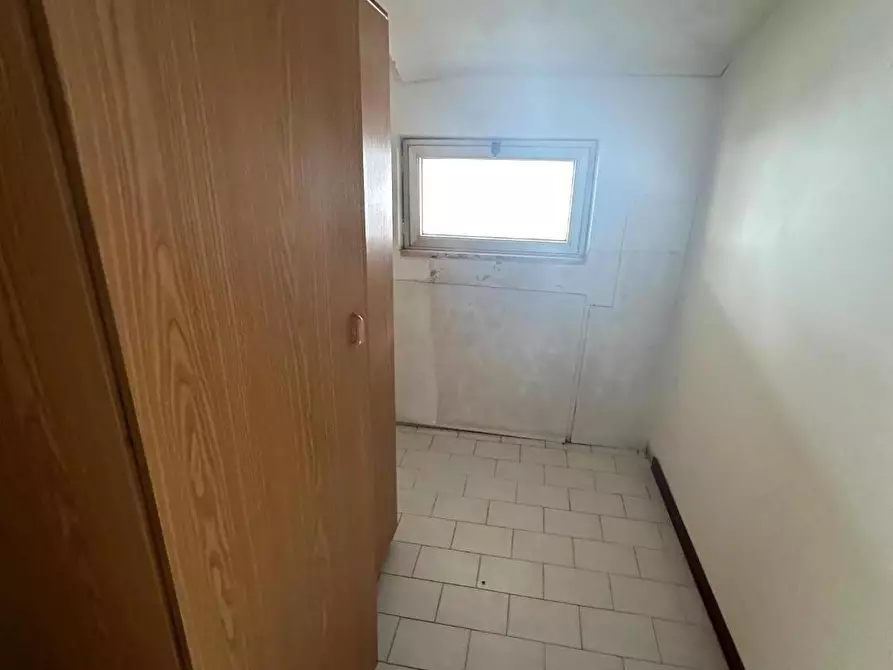 Immagine 53 di Villa in vendita  a Montignoso