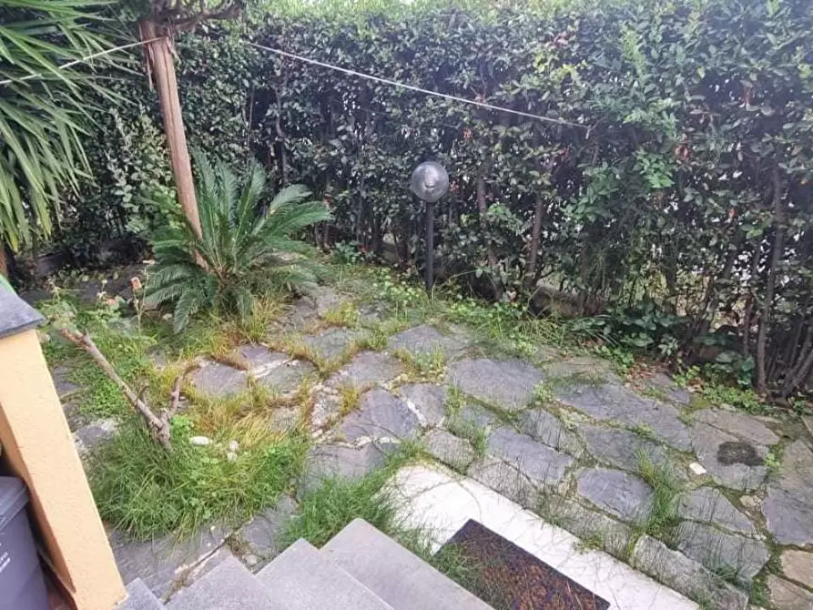 Immagine 25 di Appartamento in vendita  a Massa