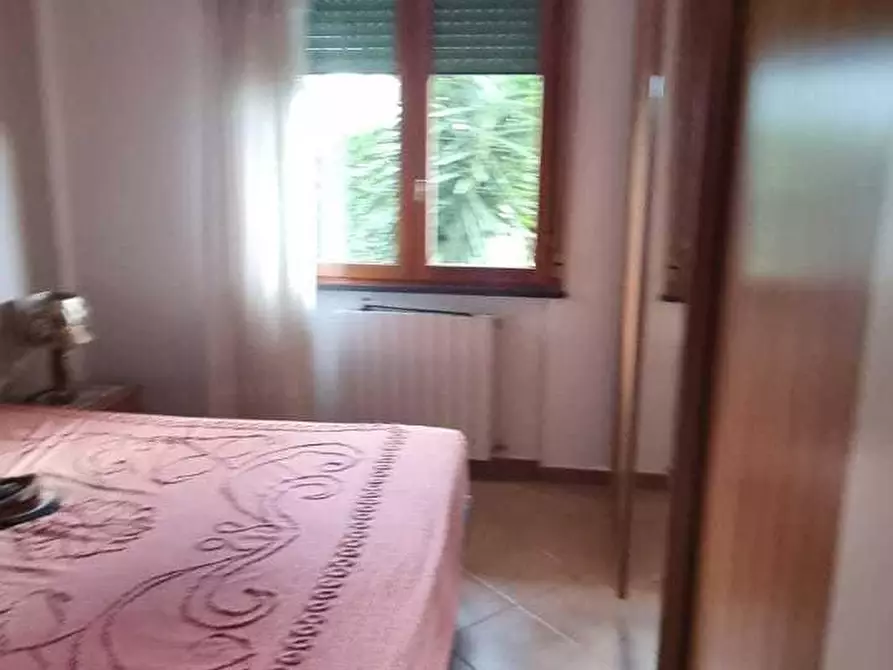 Immagine 12 di Appartamento in vendita  a Massa