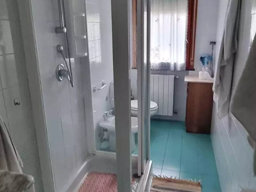 Immagine 21 di Appartamento in vendita  a Massa