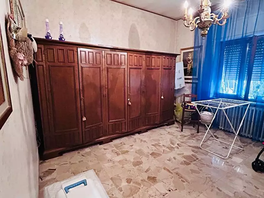 Immagine 33 di Casa indipendente in vendita  a Aulla