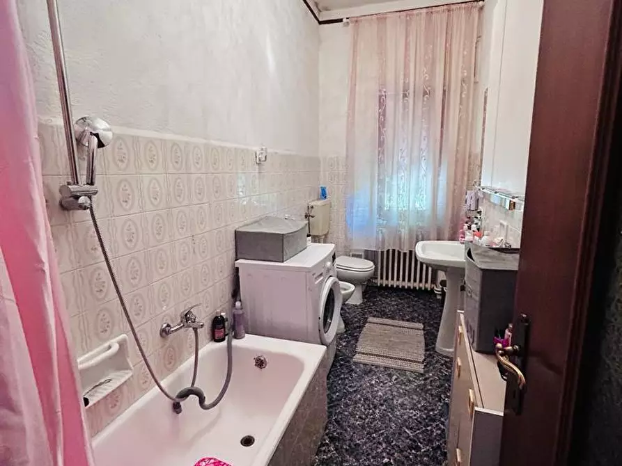 Immagine 31 di Casa indipendente in vendita  a Aulla