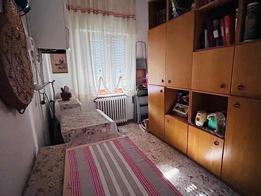 Immagine 9 di Casa indipendente in vendita  a Aulla