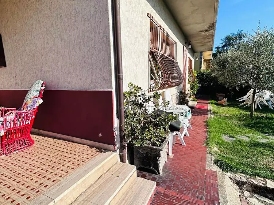 Immagine 38 di Casa indipendente in vendita  a Aulla