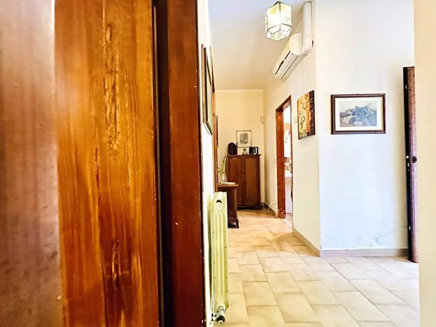 Immagine 42 di Casa indipendente in vendita  a Pietrasanta