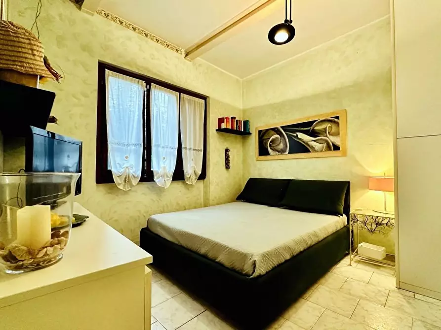 Immagine 22 di Casa indipendente in vendita  a Pietrasanta