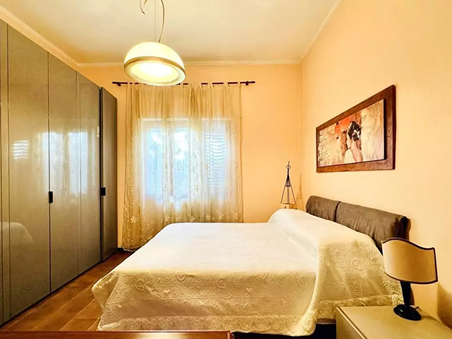 Immagine 17 di Casa indipendente in vendita  a Pietrasanta