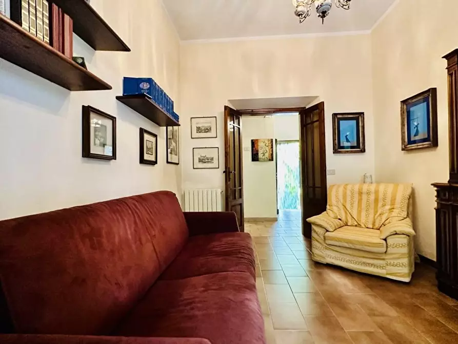 Immagine 37 di Casa indipendente in vendita  a Pietrasanta