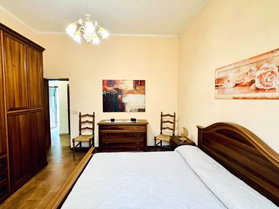 Immagine 47 di Casa indipendente in vendita  a Pietrasanta