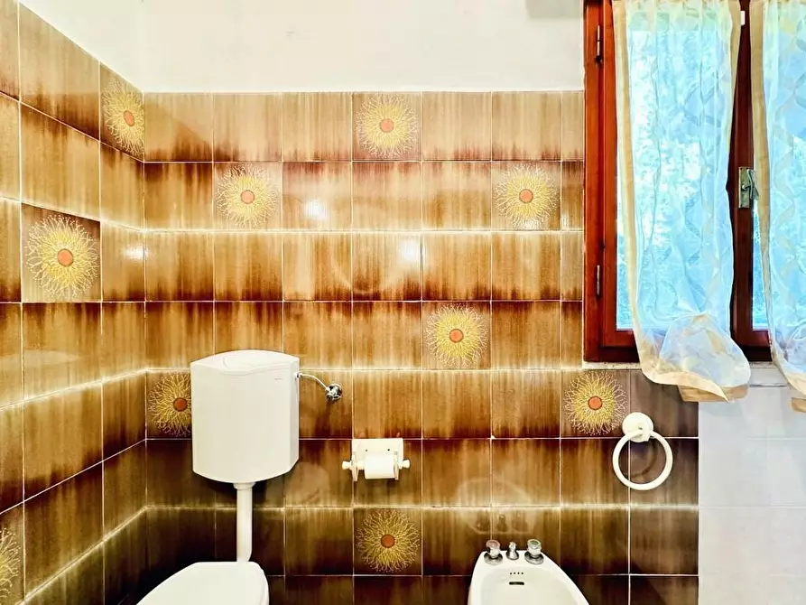 Immagine 49 di Casa indipendente in vendita  a Pietrasanta