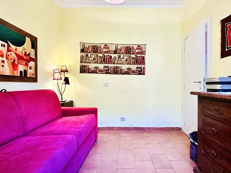 Immagine 14 di Casa indipendente in vendita  a Pietrasanta