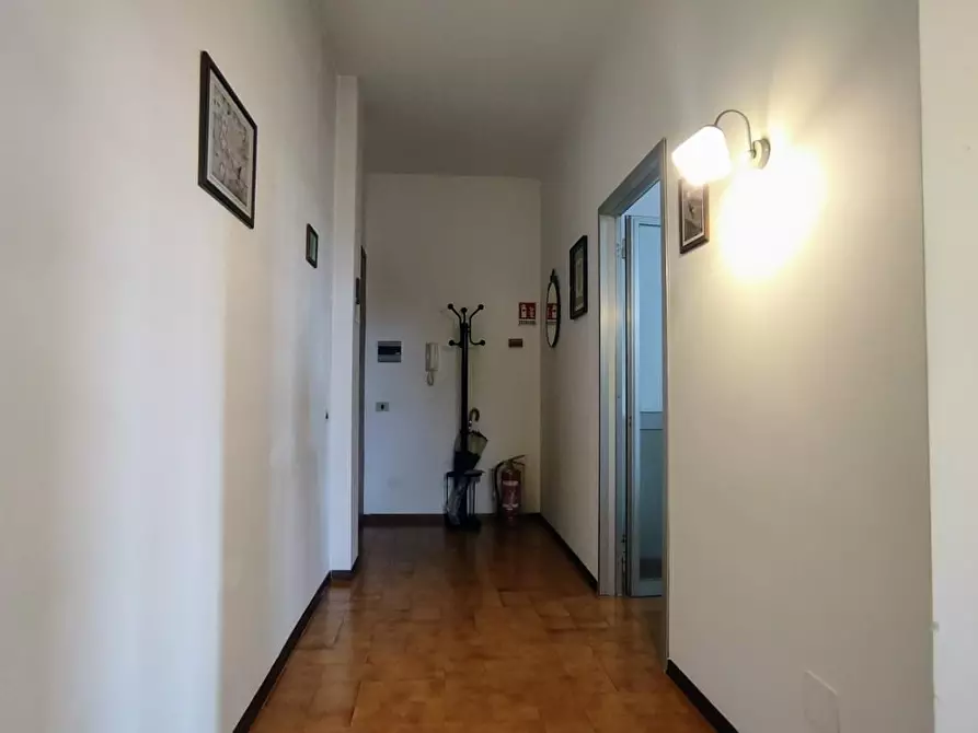 Immagine 19 di Appartamento in vendita  a Santa Croce Sull'arno