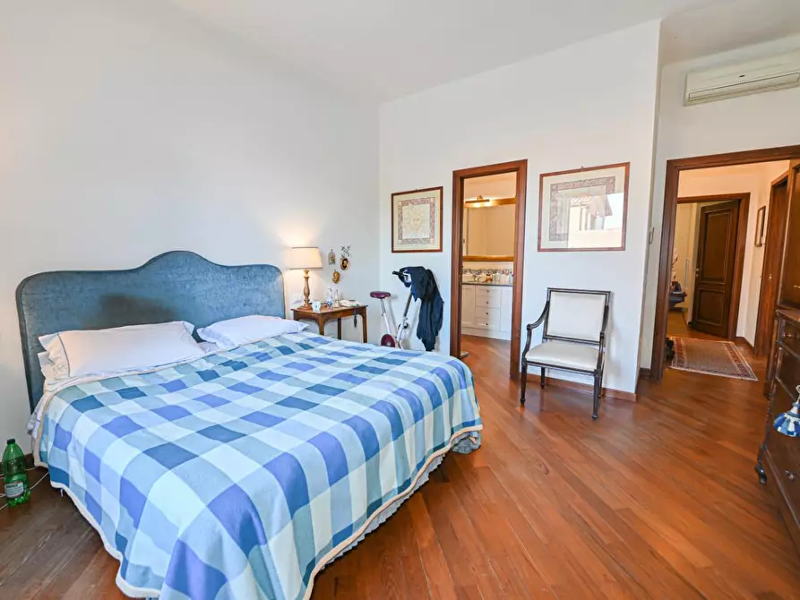 Immagine 24 di Villa in vendita  a Pisa