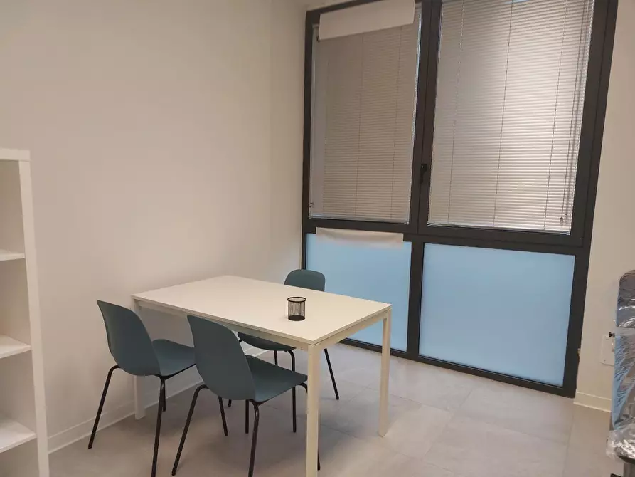 Immagine 8 di Ufficio in affitto  a San Miniato