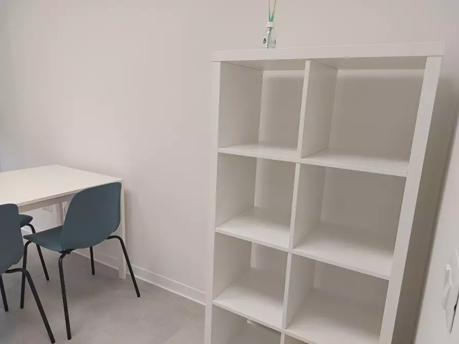 Immagine 11 di Ufficio in affitto  a San Miniato