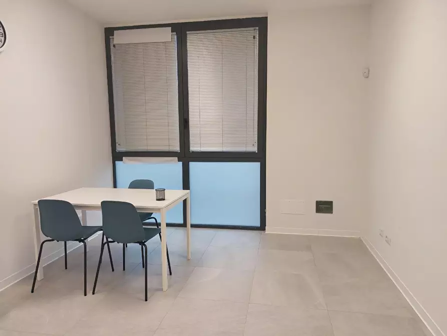 Immagine 14 di Ufficio in affitto  a San Miniato