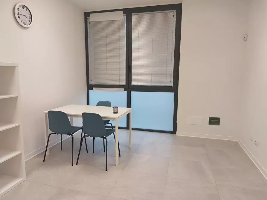 Immagine 13 di Ufficio in affitto  a San Miniato