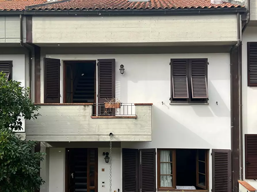 Immagine 24 di Terratetto in vendita  a Montespertoli