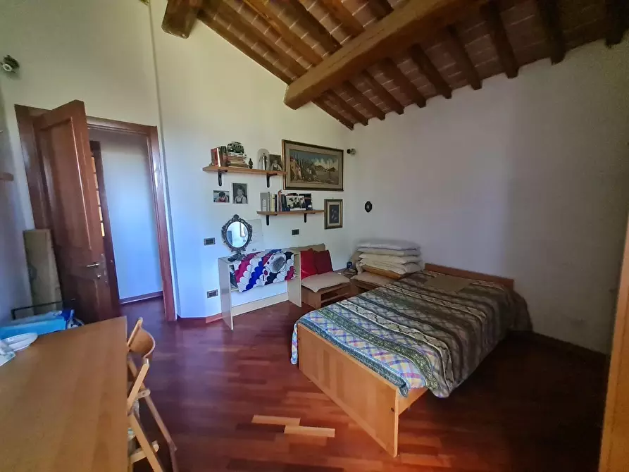 Immagine 35 di Casa colonica in vendita  a Monteriggioni