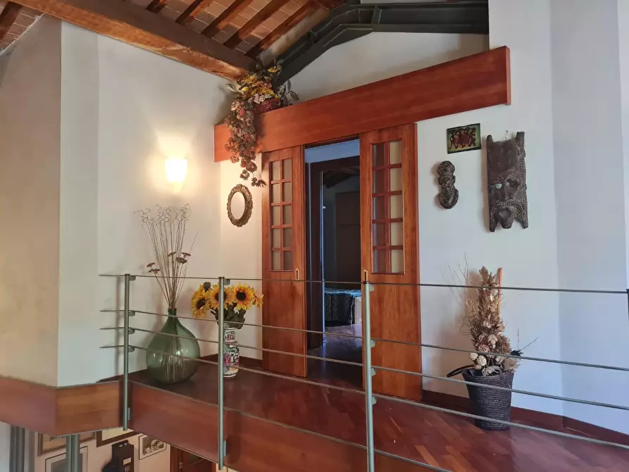 Immagine 29 di Casa colonica in vendita  a Monteriggioni