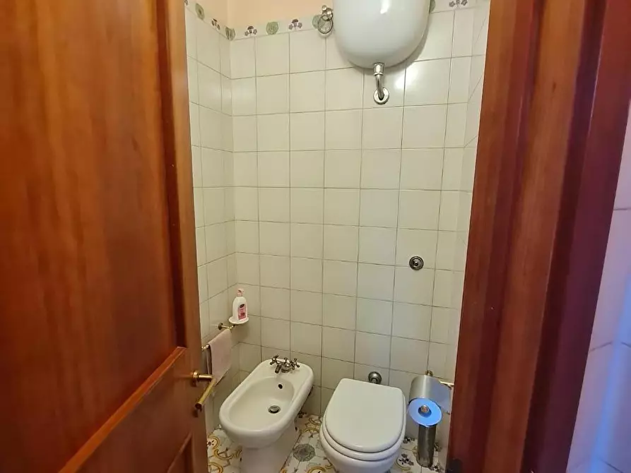 Immagine 40 di Casa colonica in vendita  a Monteriggioni