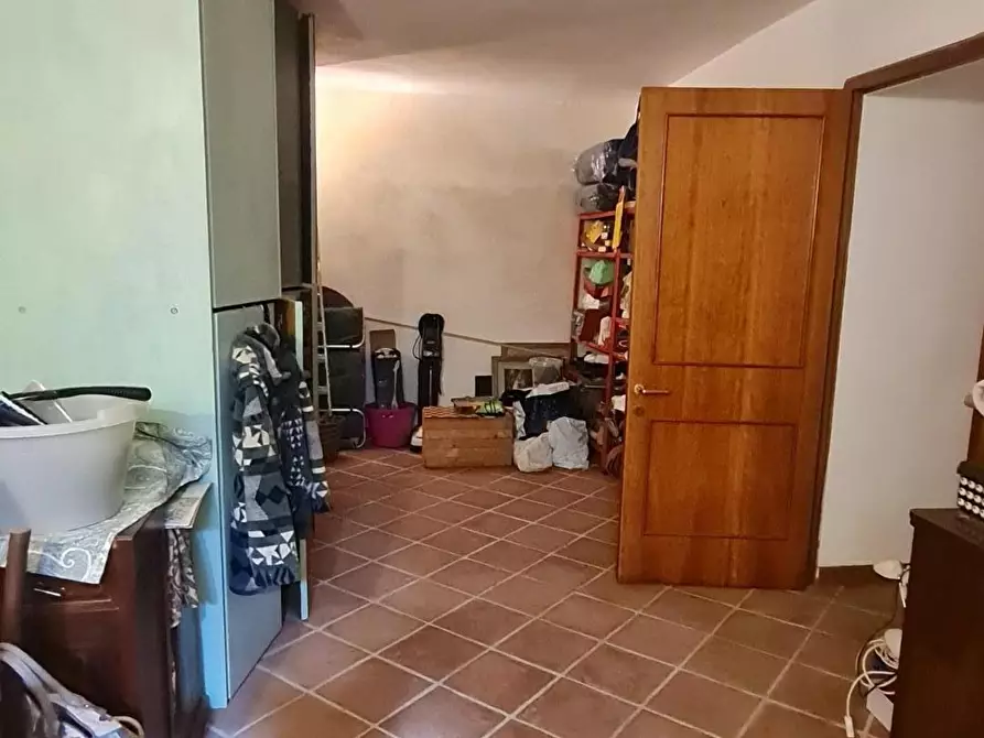Immagine 46 di Casa colonica in vendita  a Monteriggioni