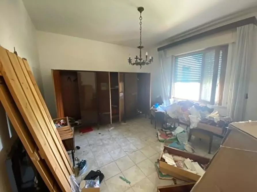 Immagine 11 di Casa bifamiliare in vendita  a Santa Maria A Monte