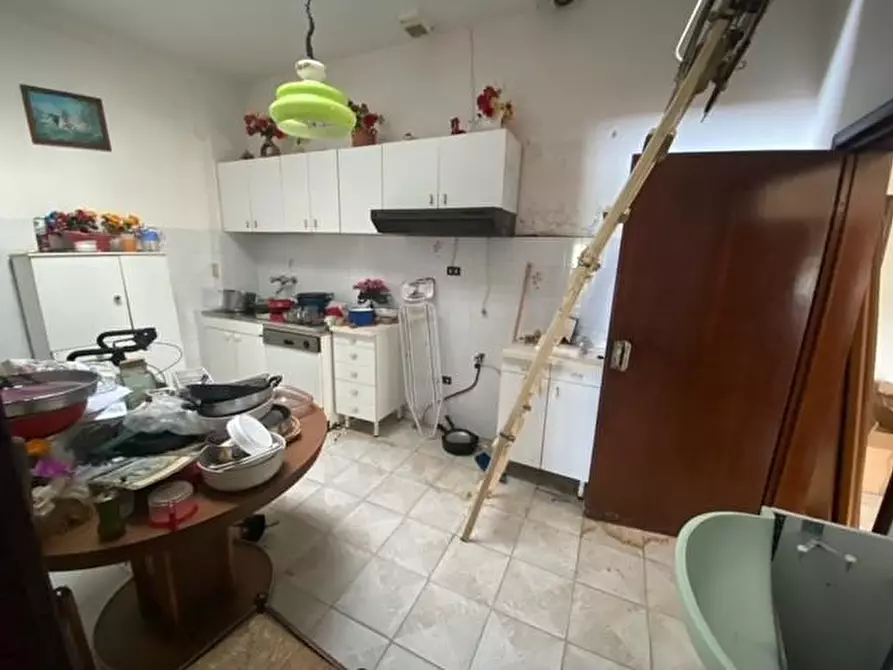 Immagine 17 di Casa bifamiliare in vendita  a Santa Maria A Monte