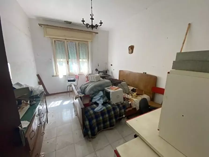 Immagine 13 di Casa bifamiliare in vendita  a Santa Maria A Monte