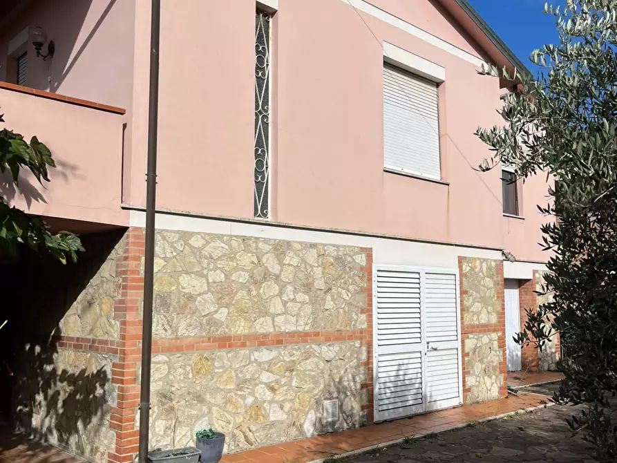 Immagine 4 di Casa indipendente in vendita  a Ponsacco