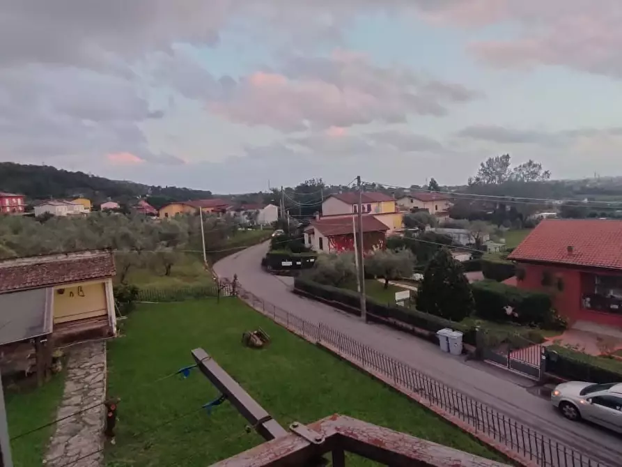 Immagine 7 di Appartamento in vendita  a Castelnuovo Magra