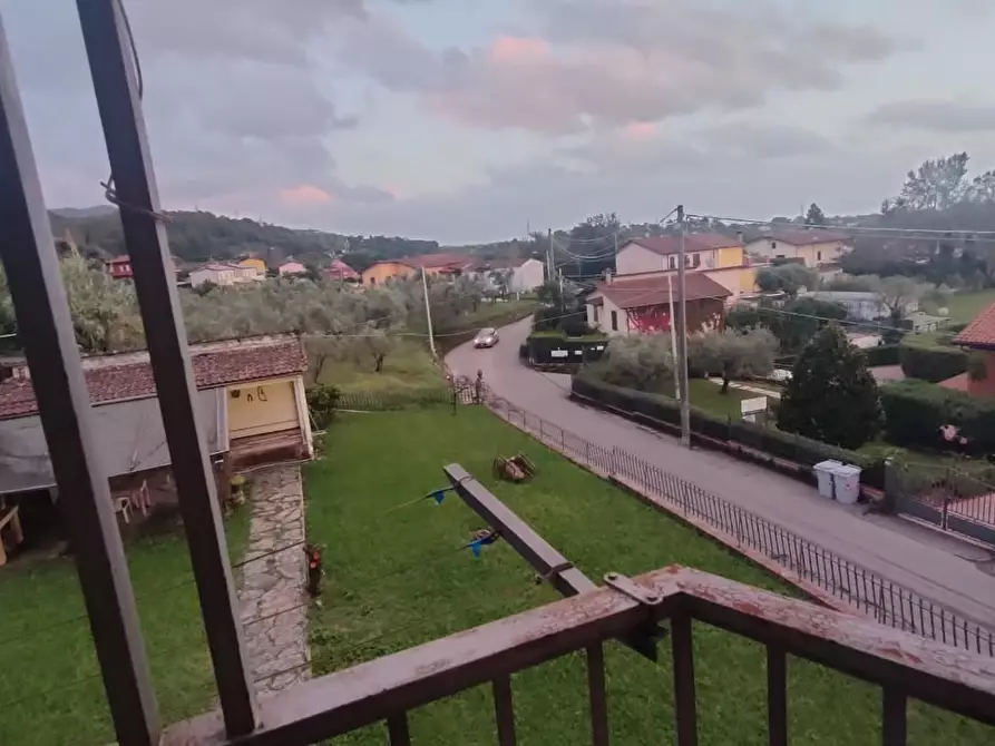 Immagine 8 di Appartamento in vendita  a Castelnuovo Magra