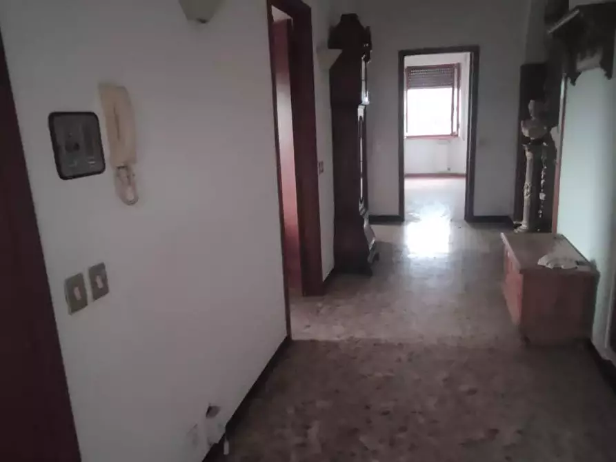 Immagine 10 di Appartamento in vendita  a Castelnuovo Magra