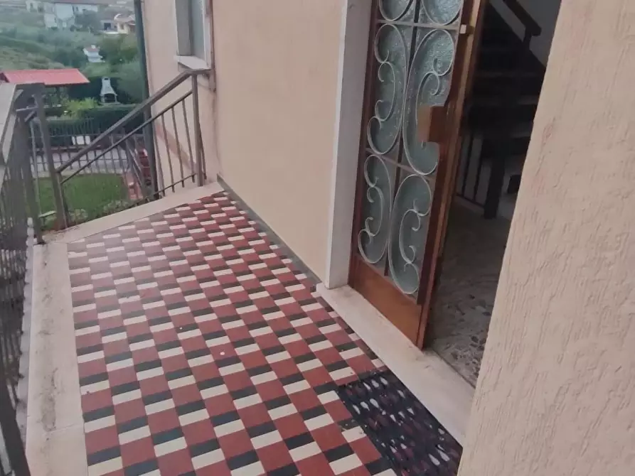 Immagine 2 di Appartamento in vendita  a Castelnuovo Magra