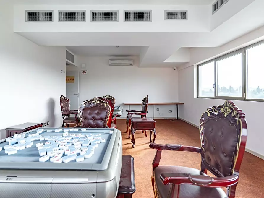 Immagine 21 di Attività artigianale in vendita  a Empoli