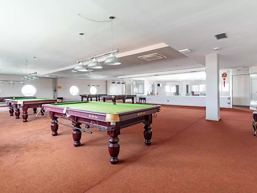 Immagine 10 di Attività artigianale in vendita  a Empoli