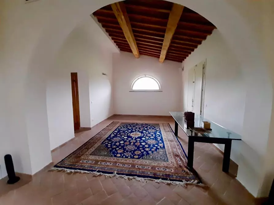 Immagine 2 di Casa bifamiliare in vendita  a San Giuliano Terme