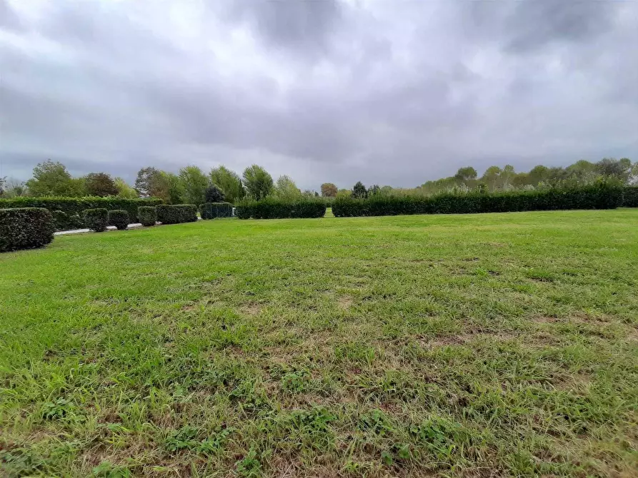 Immagine 12 di Casa bifamiliare in vendita  a San Giuliano Terme