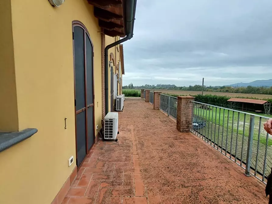 Immagine 8 di Villa in vendita  a Montopoli In Val D'arno