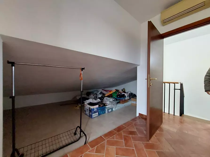 Immagine 24 di Villa in vendita  a Montopoli In Val D'arno