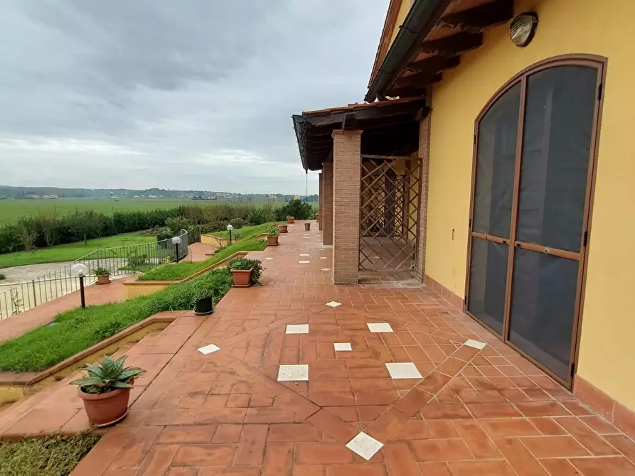 Immagine 7 di Villa in vendita  a Montopoli In Val D'arno