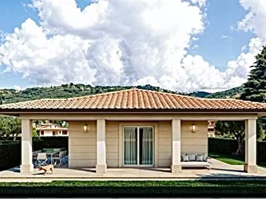 Immagine 18 di Terreno residenziale in vendita  a Massarosa