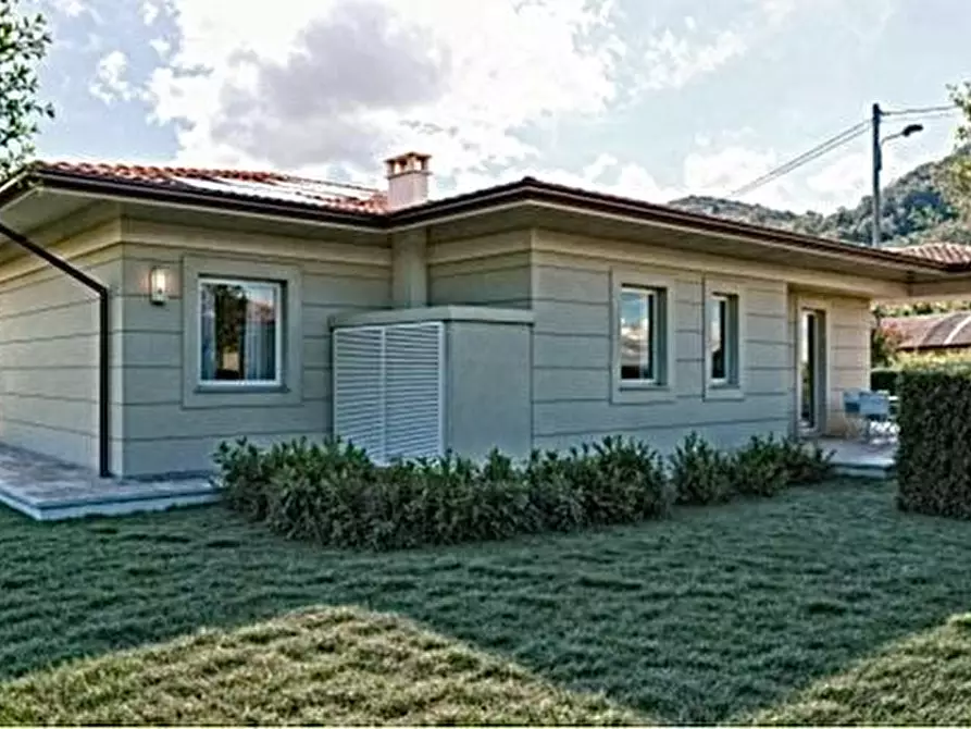 Immagine 20 di Terreno residenziale in vendita  a Massarosa