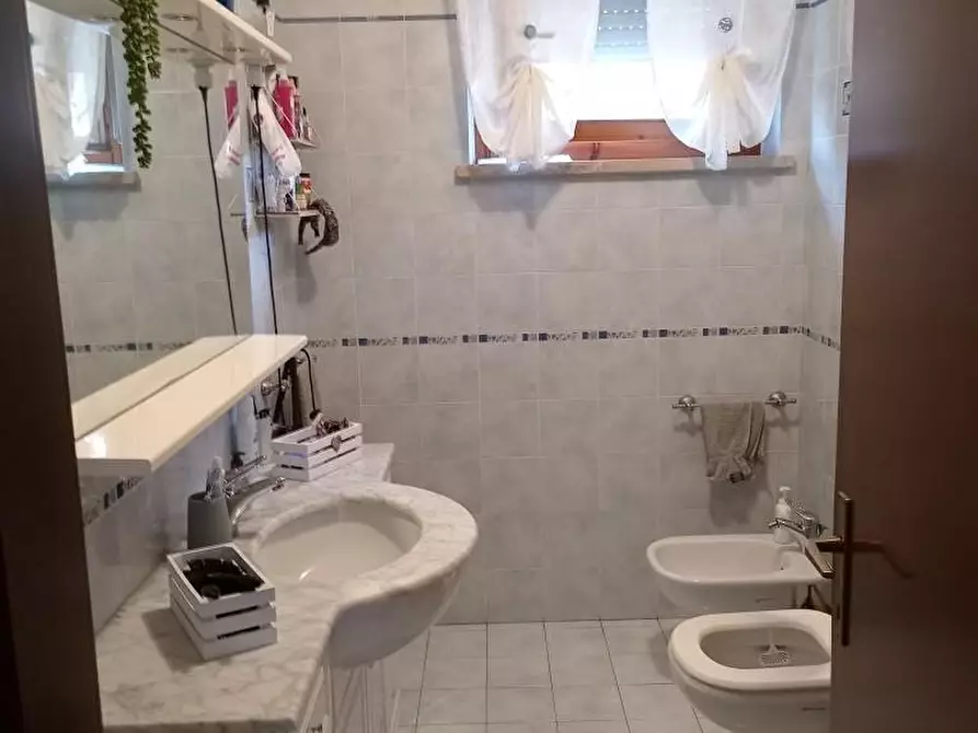 Immagine 6 di Appartamento in vendita  a Cascina