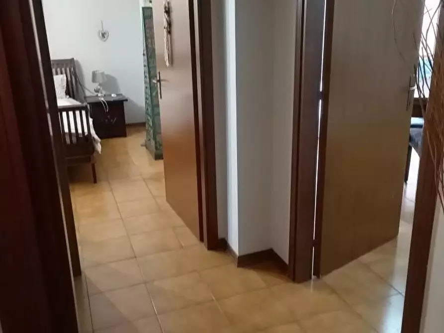 Immagine 4 di Appartamento in vendita  a Cascina